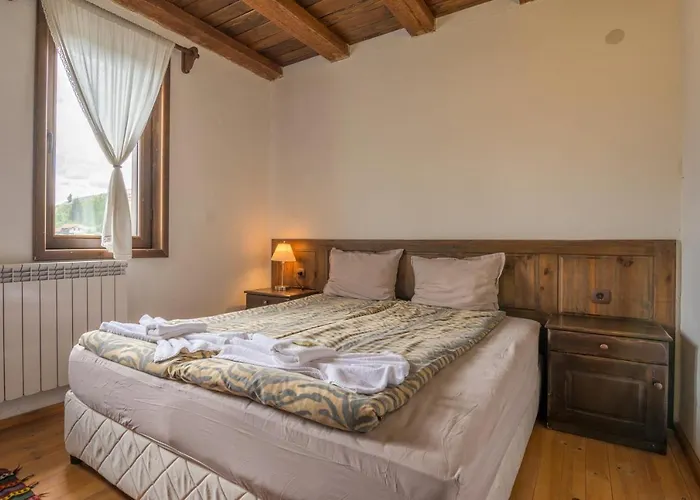 къща стара македония Pensiune 2*